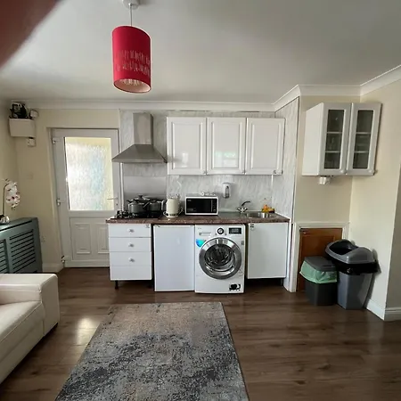 Apartment The Coach House