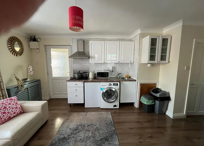 아파트 The Coach House